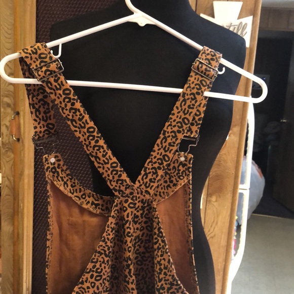 100% cotton Forever 21 Jumpsuit size small - Picture 5 of 16